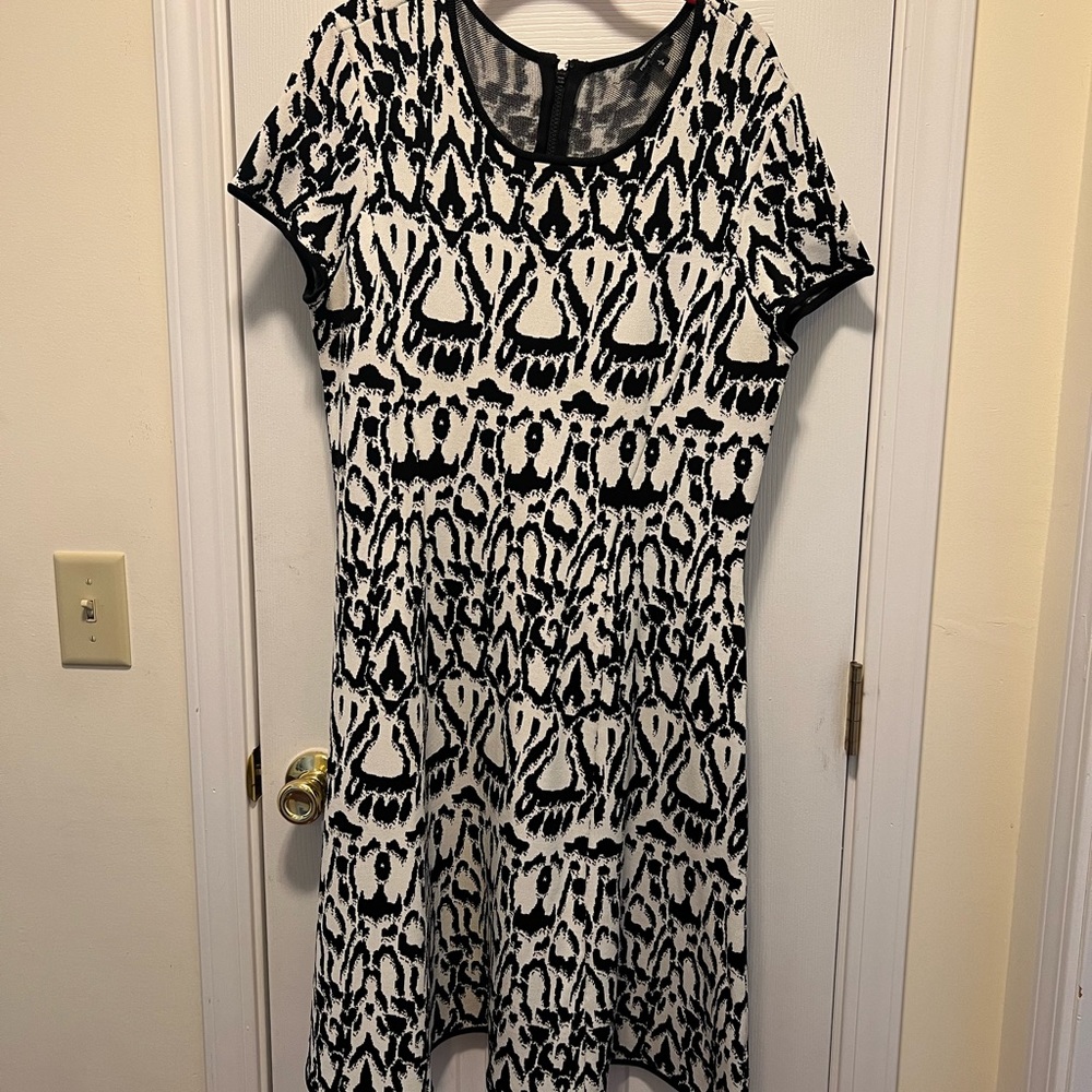 Pink Tartan Black and White Short Sleeve Patterned Dress
